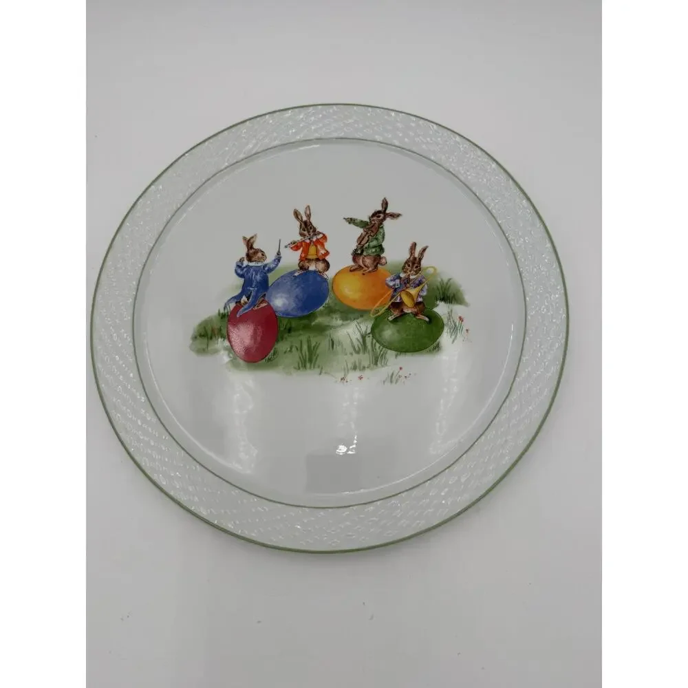 2009 Bunny Band Round Serving Platter William Sonoma Easter